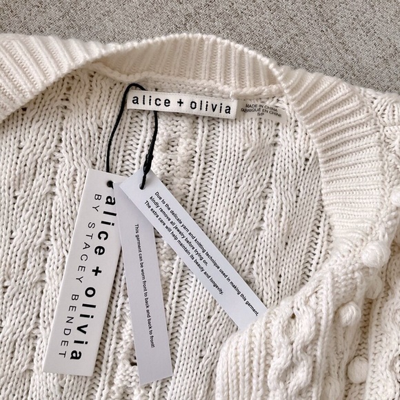 🖤 Alice & Olivia Off-White Puff-Sleeve Kitty Bauble Cable Knit Sweater Cardigan - Picture 12 of 15